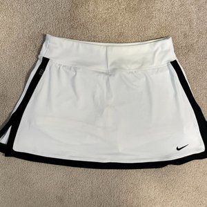 Women’s Nike Tennis Skort